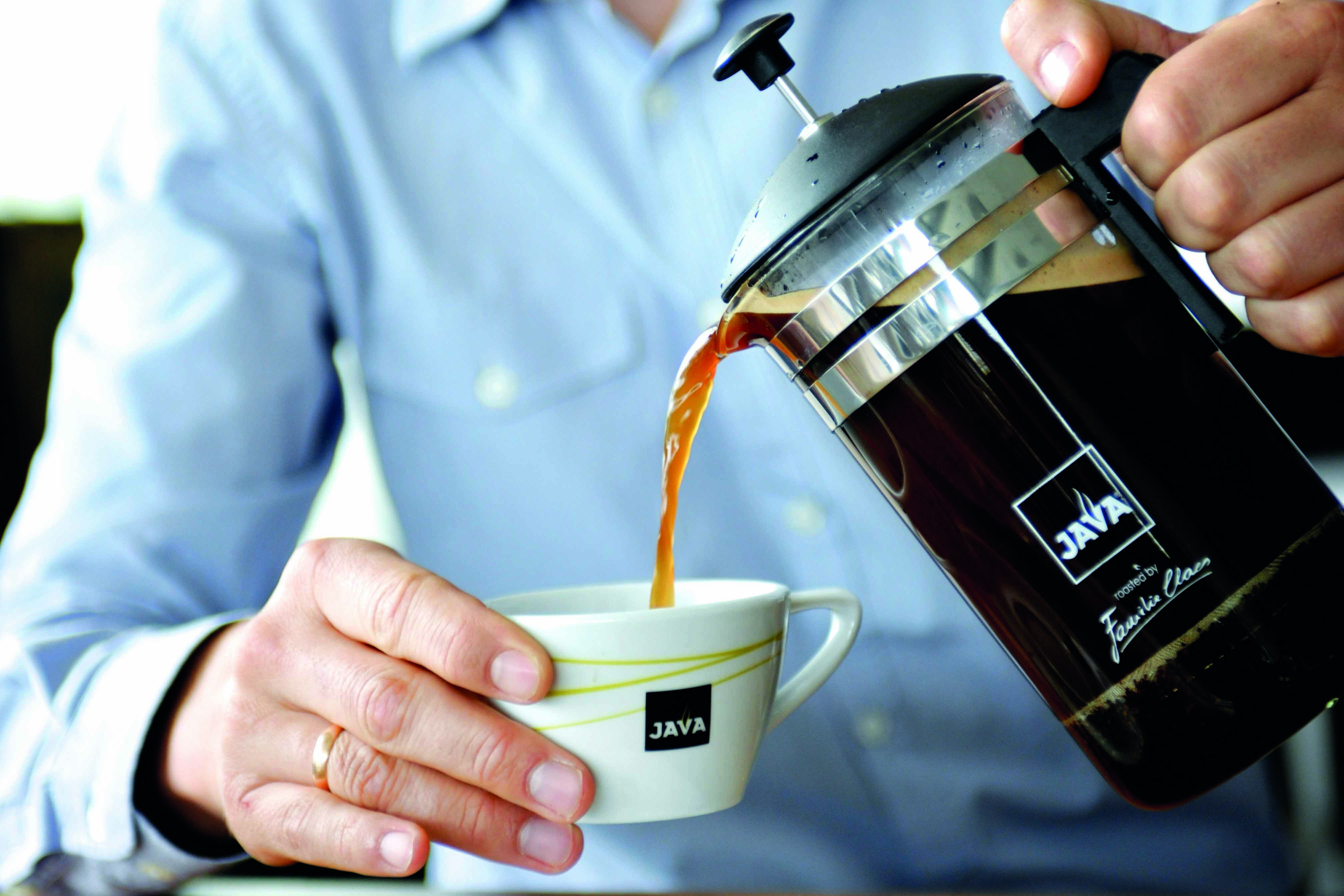 Beker, Vinger, Persoon, Voedsel, Voedsel gieten