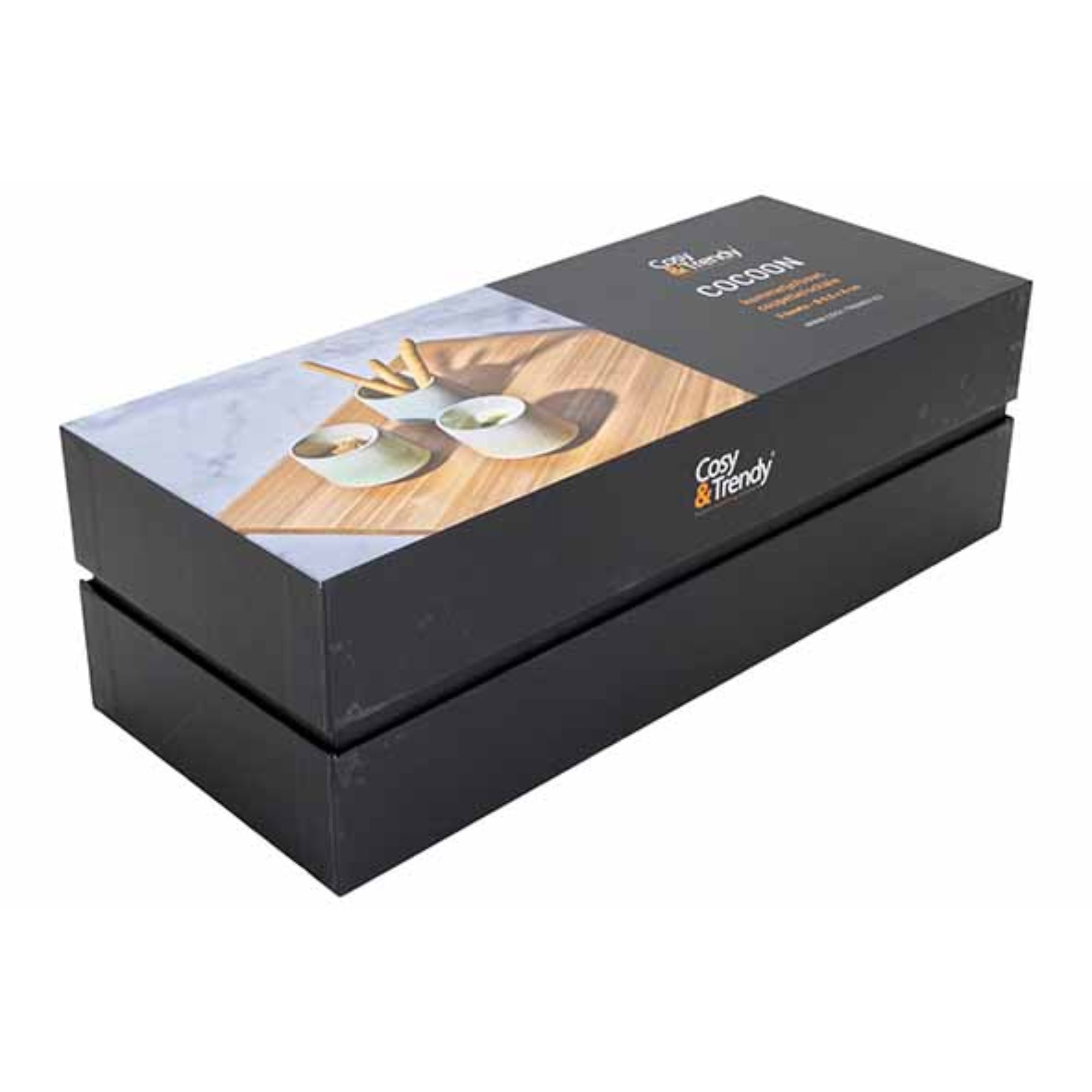box, verpakking, tweepaarden?, kakaoboon?, cozy & trendy